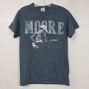 Gildan Justin Moore small town U.S.A. graphic front & back t-shirt womans size s